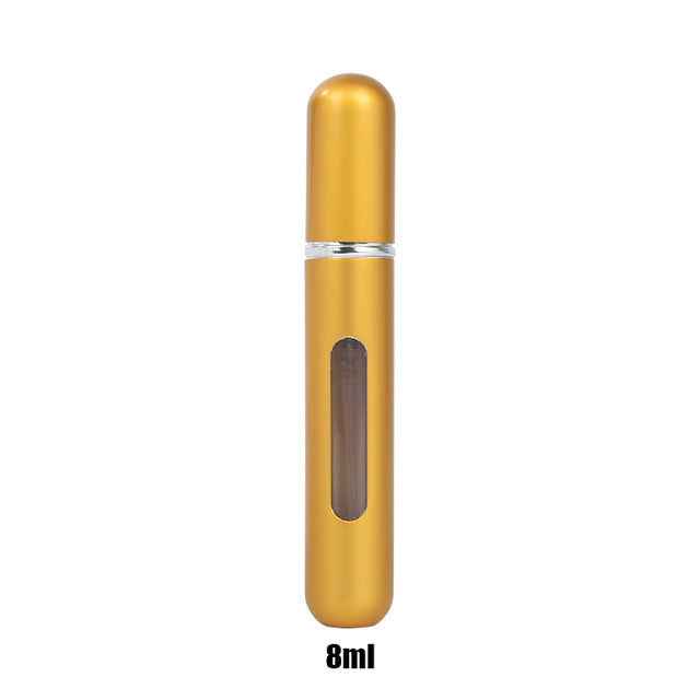 בקבוקון בושם מתמלא